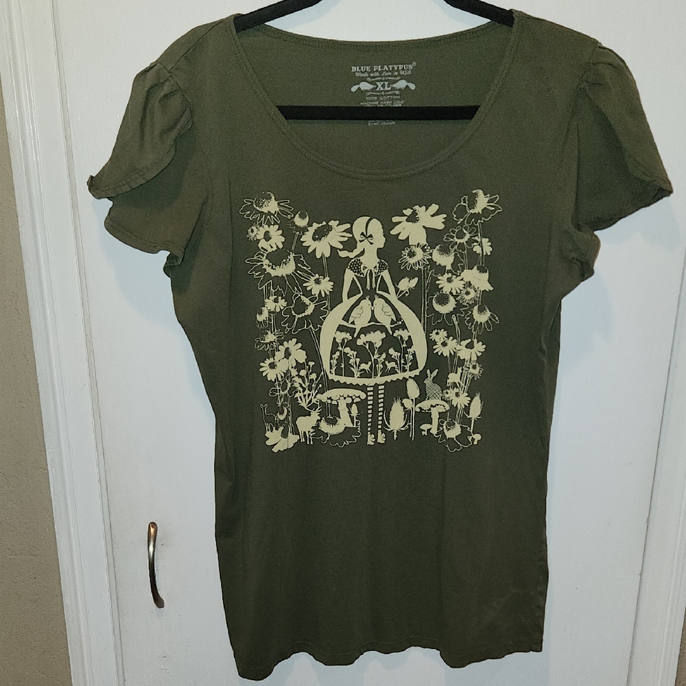 Blue Platypus Olive Green Graphic Tee XL